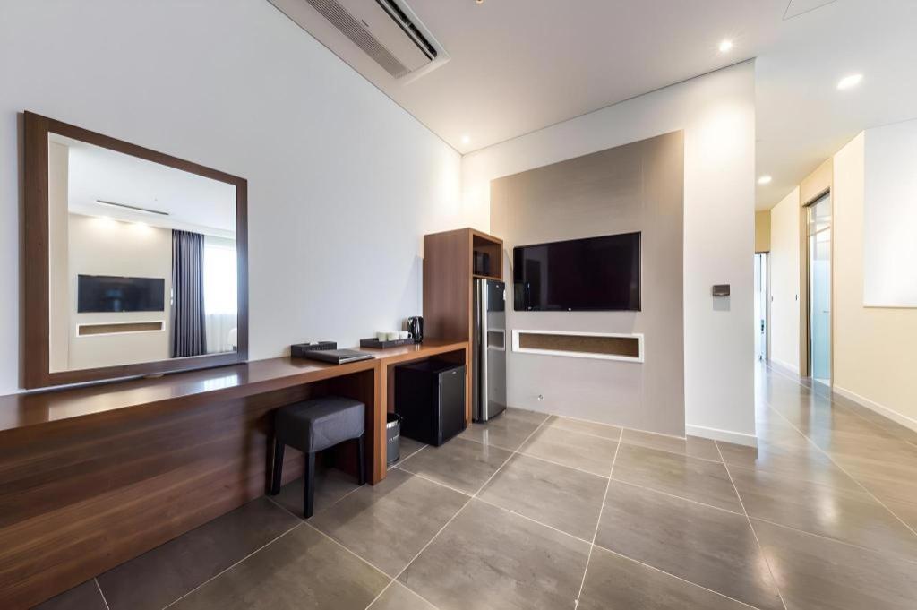 Cs Premier Hotel Сеул Екстериор снимка