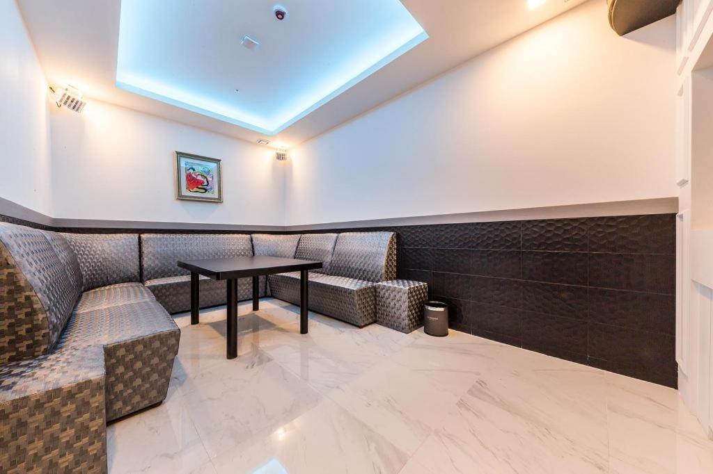 Cs Premier Hotel Сеул Екстериор снимка