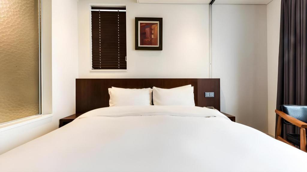 Cs Premier Hotel Сеул Екстериор снимка