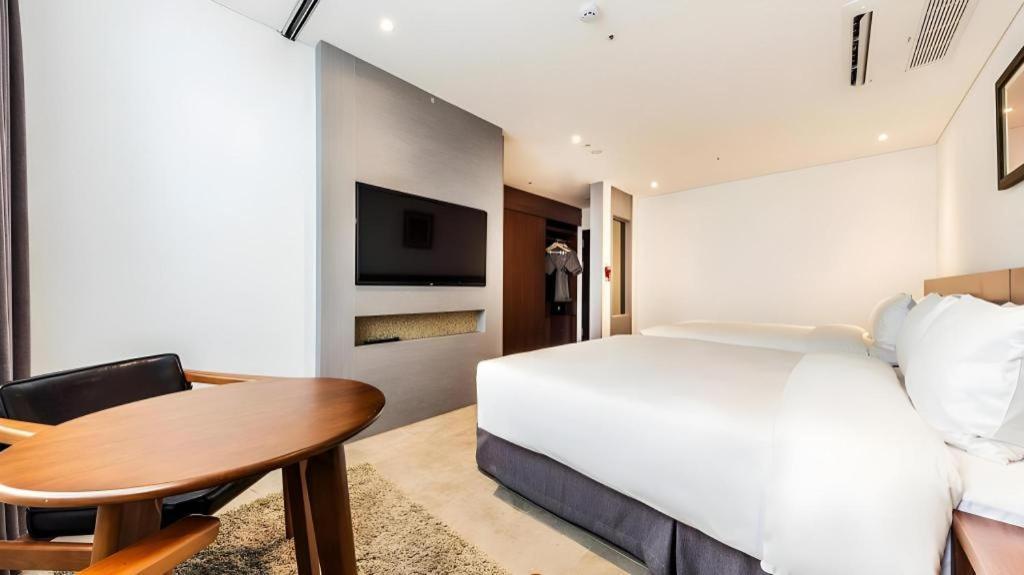 Cs Premier Hotel Сеул Екстериор снимка