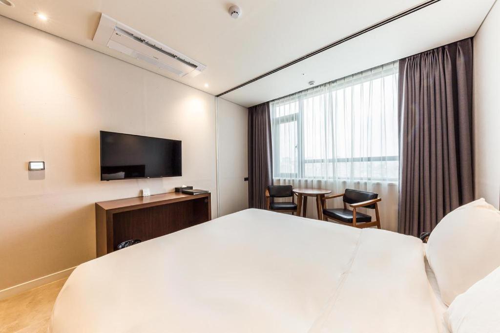 Cs Premier Hotel Сеул Екстериор снимка
