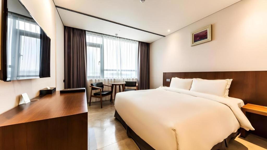 Cs Premier Hotel Сеул Екстериор снимка